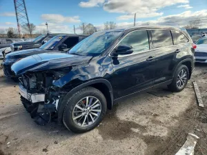 Toyota Highlander 3.5L 6 2019