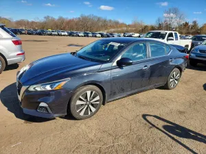 Nissan Altima 2.5L 4 2022