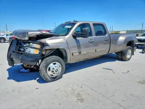 Chevrolet Silverado 1500 6.6L 8 2014