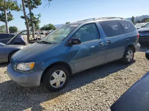 Toyota Sienna 3.0L 6 2000
