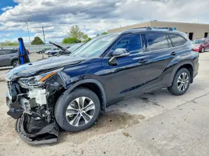 Toyota Highlander 3.5L 6 2020
