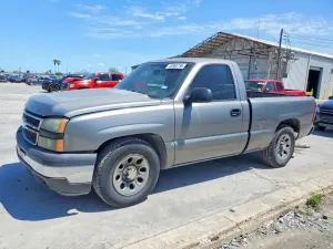 Chevrolet Silverado 1500 4.3L 6 2006