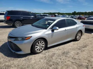 Toyota Camry 2.5L 4 2018