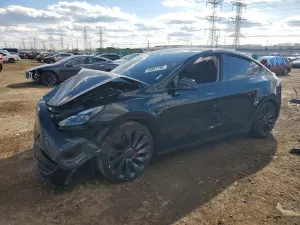 Tesla Model Y 2024
