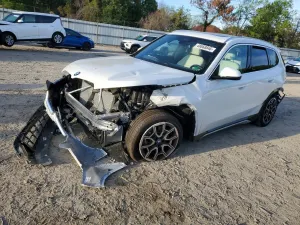 BMW X1 2.0L 4 2026