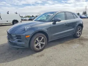 Porsche Macan 2.0L 4 2020