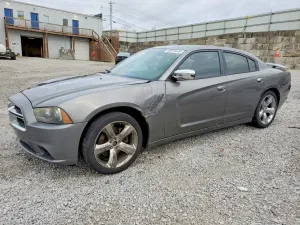 Dodge Charger 5.7L 8 2011