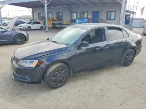 Volkswagen Jetta 2.0L 4 2014