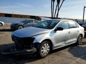 Volkswagen Jetta 1.4L 4 2016