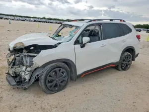 Subaru Forester 2.5L 4 2021