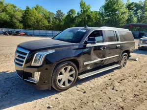 Cadillac Escalade 6.2L 8 2015