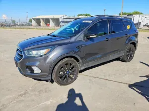 Ford Escape 2.0L 4 2017