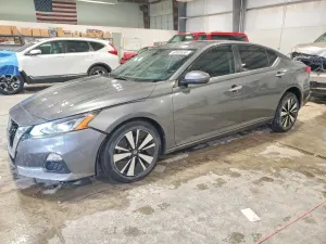 Nissan Altima 2.5L 4 2022