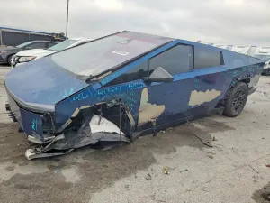 Tesla Cybertruck 2024