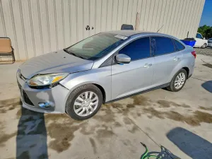 Ford Focus 2.0L 4 2012