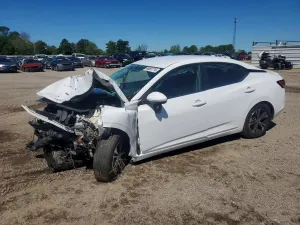 Nissan Sentra 2.0L 4 2022