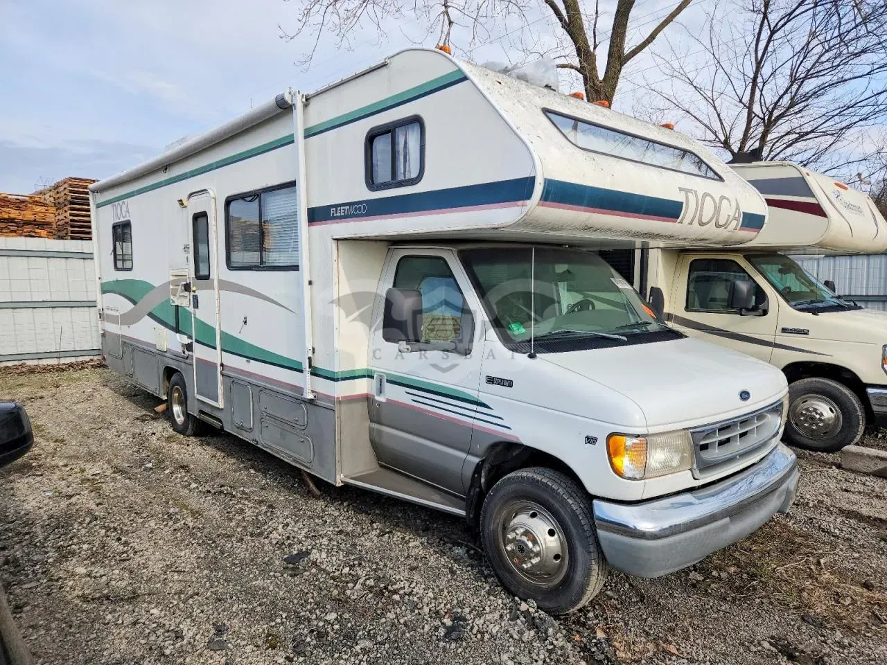 Ford Econoline 6.8L 10 1998
