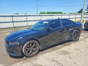 Dodge Charger 5.7L 8 2015