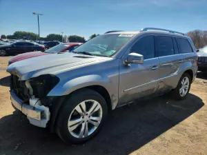 Mercedes-Benz GL 4.6L 8 2012