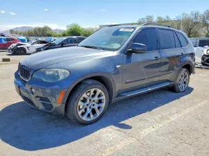 BMW X5 3.0L 6 2011