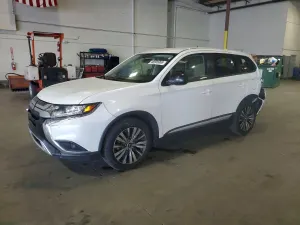Mitsubishi Outlander 2.4L 4 2020