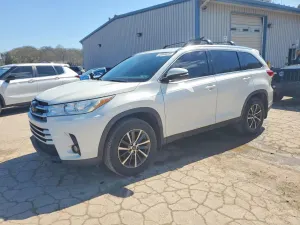 Toyota Highlander 3.5L 6 2019