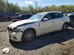 Infiniti Q50 2.0L 4 2016