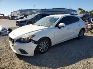 Mazda 3 2.0L 4 2014