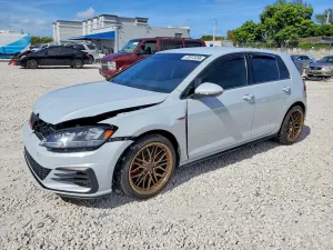 Volkswagen Golf 2.0L 4 2019