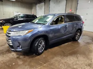 Toyota Highlander 3.5L 6 2018