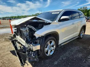 Toyota Highlander 3.5L 6 2018