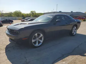 Dodge Challenger 5.7L 8 2017
