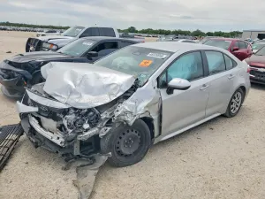 Toyota Corolla 2.0L 4 2025
