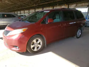 Toyota Sienna 3.5L 6 2011