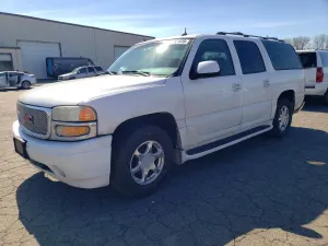 GMC Yukon 6.0L 8 2003