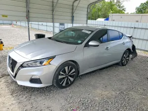Nissan Altima 2.5L 4 2022