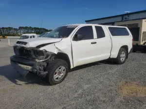 Toyota Tundra 4.6L 8 2018