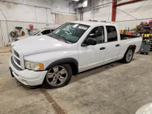 Dodge RAM 5.7L 8 2004