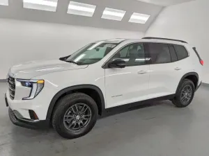 GMC Acadia 2.5L 4 2026