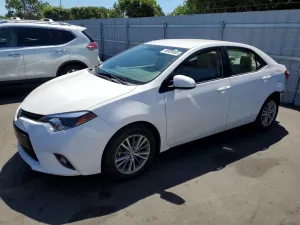 Toyota Corolla 1.8L 4 2015