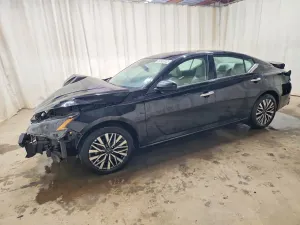 Nissan Altima 2.5L 4 2025