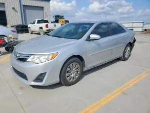 Toyota Camry 2.5L 4 2014