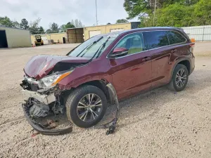 Toyota Highlander 3.5L 6 2016