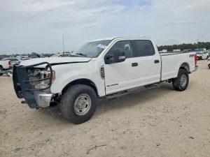 Ford F-250 6.7L 8 2022