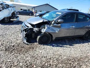 Nissan Versa 1.6L 4 2019