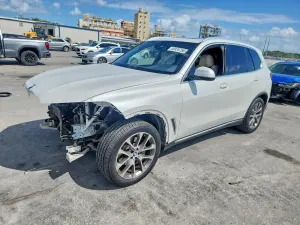 BMW X5 3.0L 6 2021