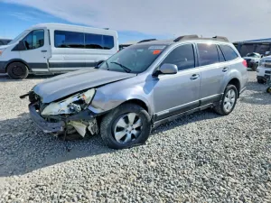 Subaru Outback 2.5L 4 2011