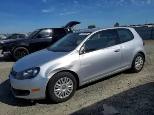 Volkswagen Golf 2.5L 5 2013