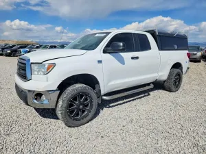 Toyota Tundra 4.6L 8 2010