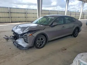Kia K4 2.0L 4 2025